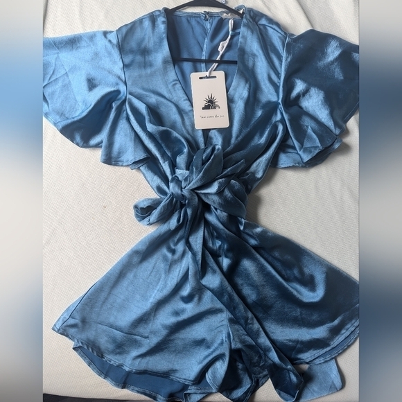 NWT Hello Molly Midnight Grace Playsuit Romper Size Medium Midnight Blue - Picture 4 of 6